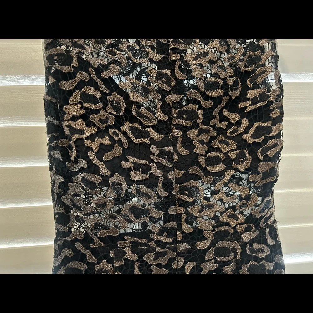 BCBG MaxAzria Women's Riley Woven Metallic Dress Size 4 - Picture 8 of 9